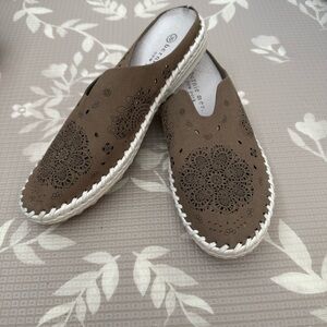 bernie mev. Brown Laser-Cut Slip-On Mules with White Trim
